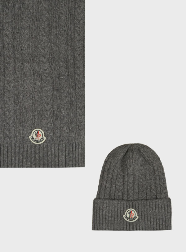 Sarf & Beanie Wool Logo Applique