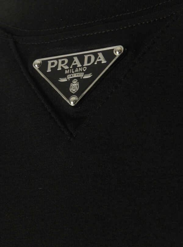 Sweater Triangle Neck Patch Black