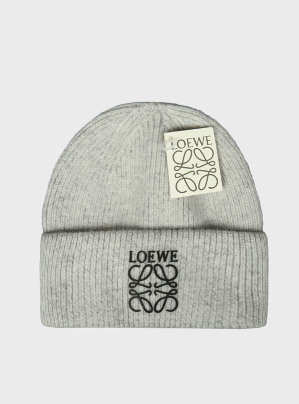 Beanie Anagram Logo