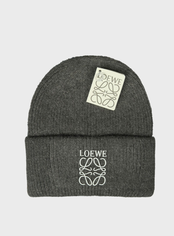 Beanie Anagram Logo