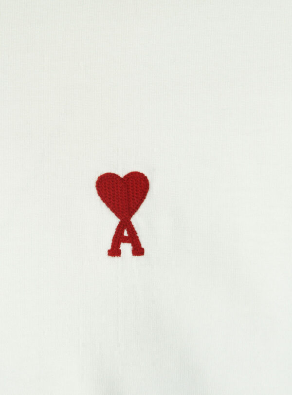 T-Shirt Heart Chest Logo