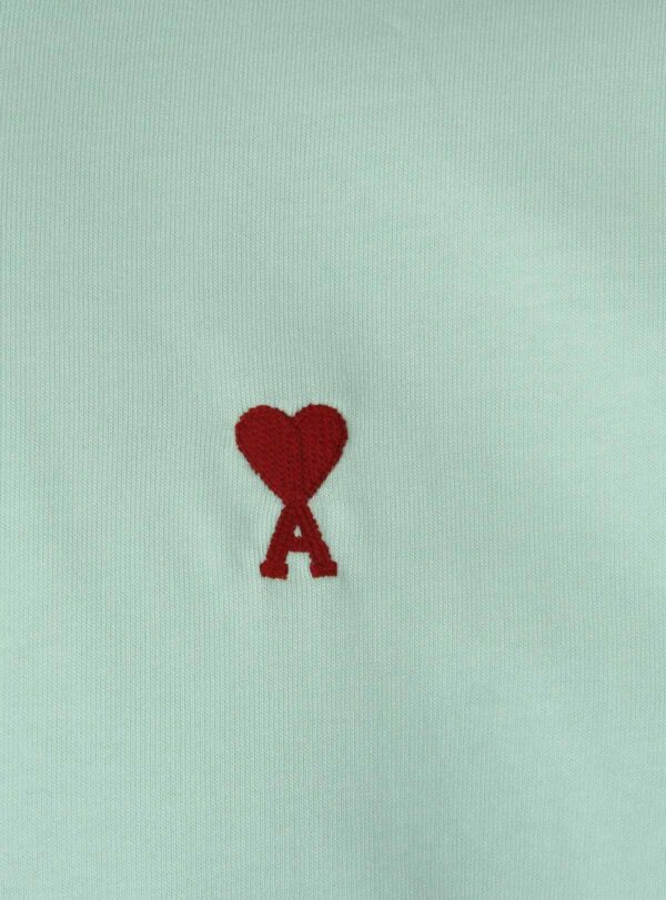 T-Shirt Heart Chest Logo