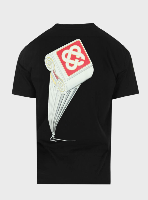 T-shirt Leaning Column