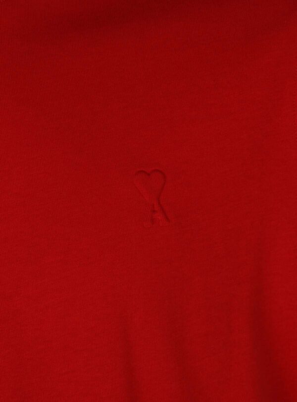 T-Shirt Heart Chest Logo