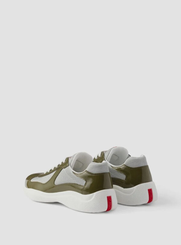 Sneaker America's Cup