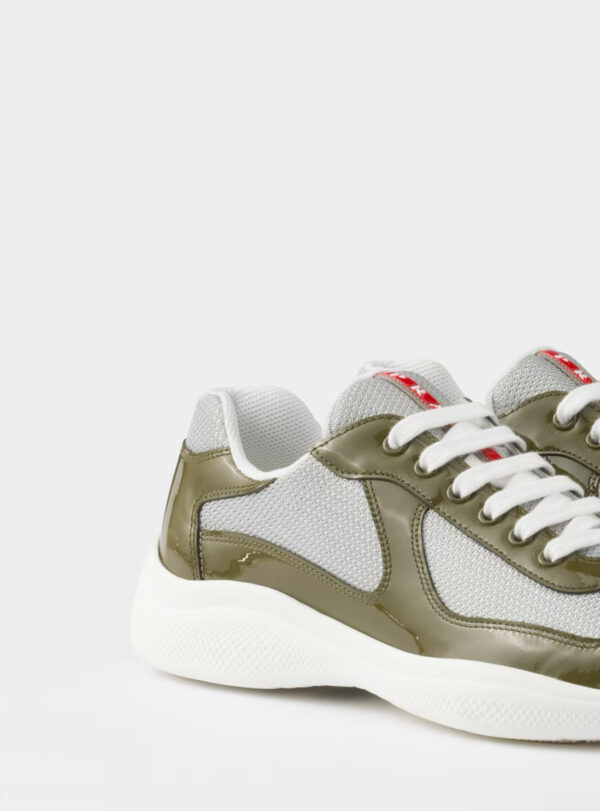 Sneaker America's Cup