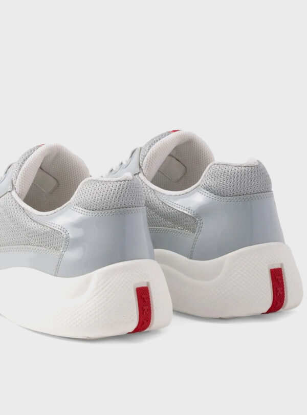 Sneaker America's Cup