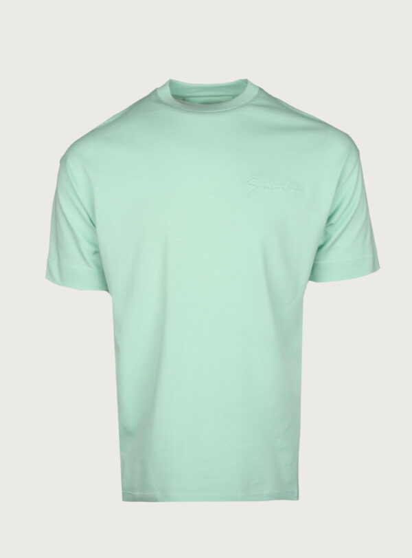 T-shirt Embossed Logo