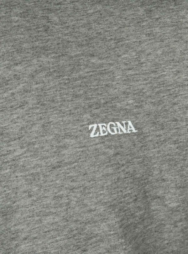 T-Shirt Embroider Logo