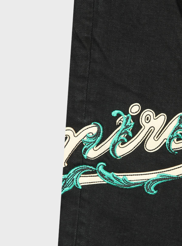 Jeans Baroque Varsity Logo