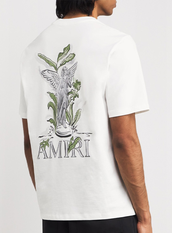 T-Shirt Garden Statue