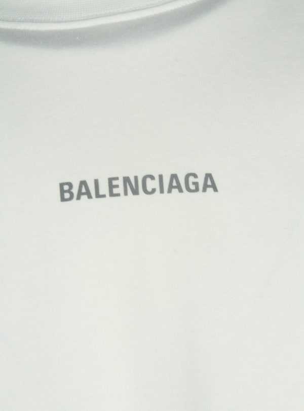 T-shirt Logo On Chest Reflective