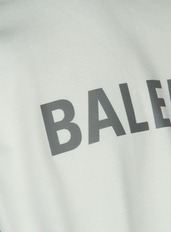 T-shirt Logo On Chest Reflective