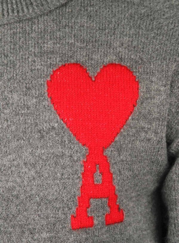 Sweater Big Heart