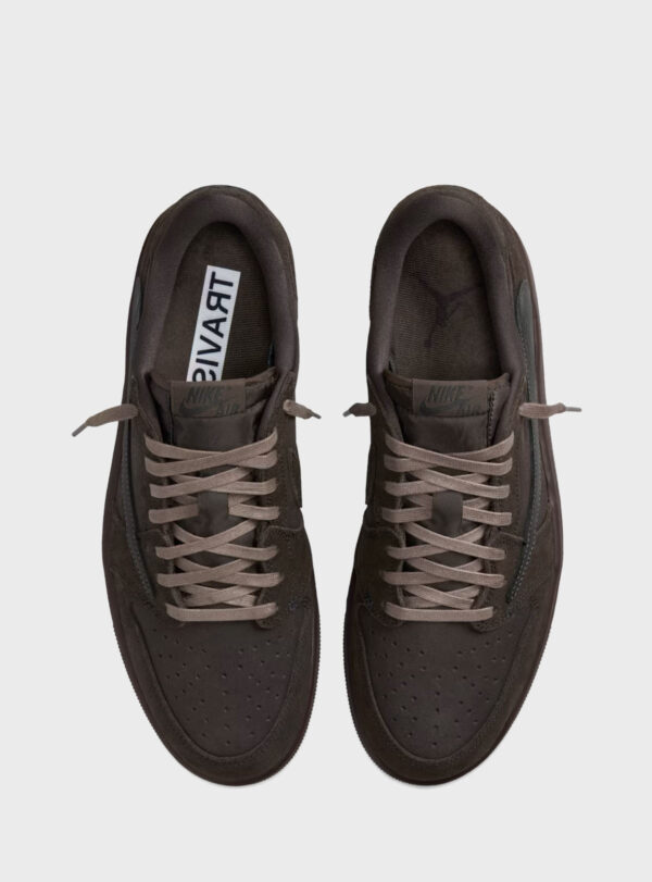 Travis Scott x Air Jordan 1 'Velvet Brown'